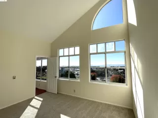 Photo #5: 41046005 Listing 