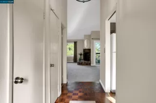 Photo #3: 41046010 Listing