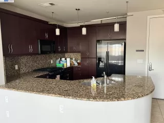 Photo #1: 41046045 Listing