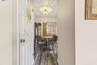 Photo #3: 41046057 Listing 