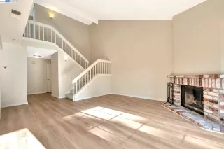 Photo #5: 41046061 Listing