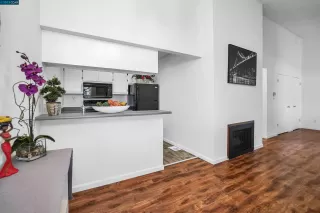 Photo #5: 41046073 Listing