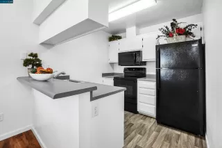 Photo #6: 41046073 Listing