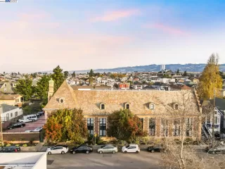 More Details about MLS # 41046109 : 730 29TH ST # 113