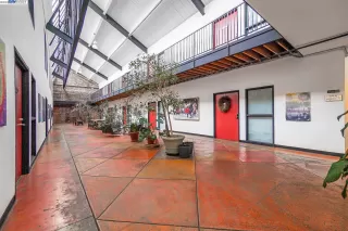 Photo #4: 41046109 Listing