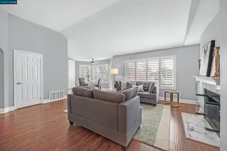 Photo #3: 41046131 Listing 