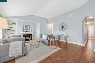 Photo #4: 41046131 Listing 