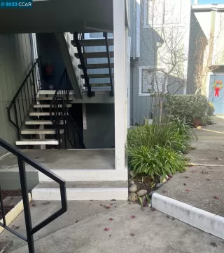 Photo #2: 41046229 Listing