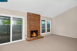 Photo #5: 41046256 Listing