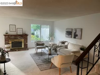 Photo #2: 41046303 Listing