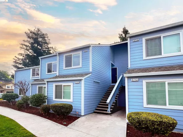 MLS: 41046336 Condo For Sale