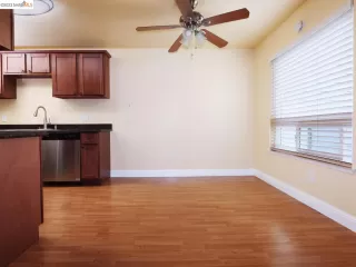 Photo #3: 41046336 Listing 