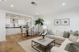 Photo #5: 41046391 Listing 