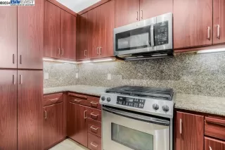 Photo #1: 41046636 Listing