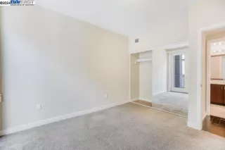 Photo #5: 41046636 Listing