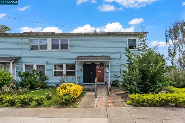 MLS: 41046655 Condo For Sale