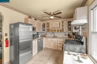 Photo #6: 41046655 Listing