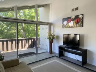 Photo #4: 41046717 Listing