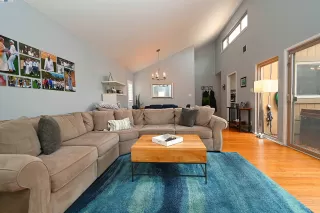 Photo #3: 41046733 Listing