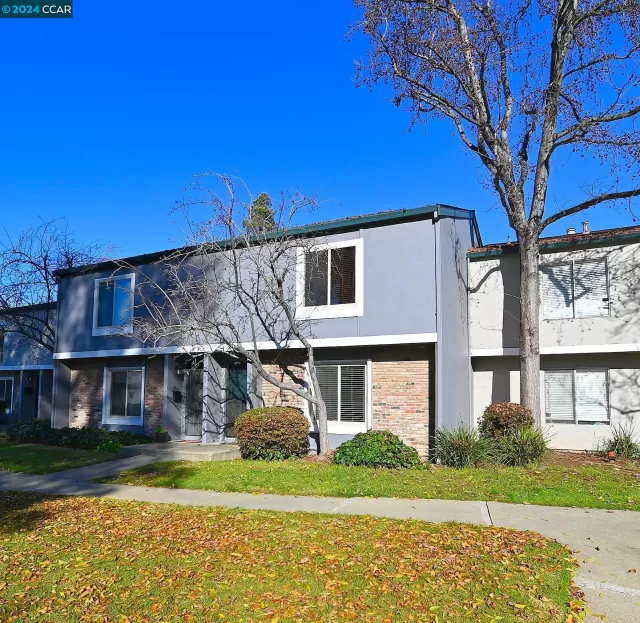 MLS: 41046769 Condo For Sale