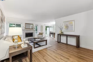 Photo #5: 41046823 Listing