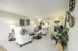 Photo #2: 41046932 Listing