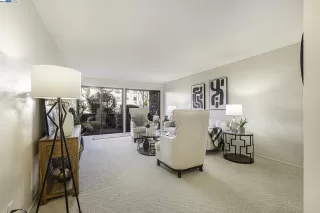 Photo #4: 41046932 Listing