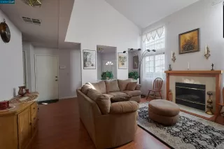 Photo #2: 41047025 Listing