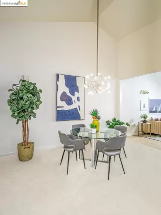 Photo #5: 41047058 Listing 