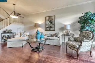 Photo #5: 41047087 Listing