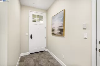 Photo #2: 41047101 Listing 