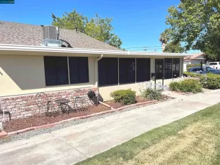 Photo #2: 41047141 Listing 