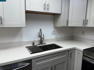 Photo #5: 41047141 Listing 