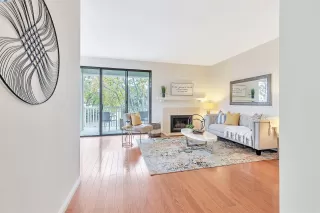 Photo #4: 41047192 Listing