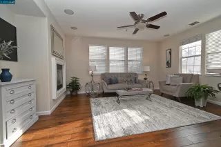 Photo #4: 41047242 Listing