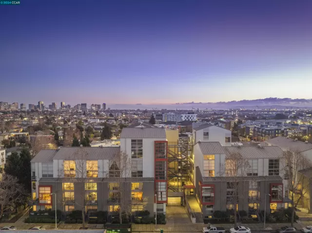 MLS: 41047358 Condo For Sale