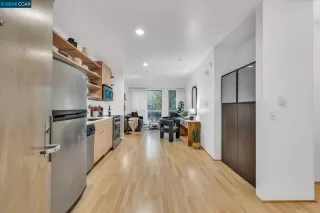 Photo #5: 41047397 Listing