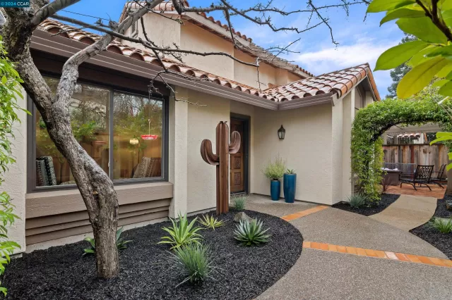 MLS: 41047430 Condo For Sale