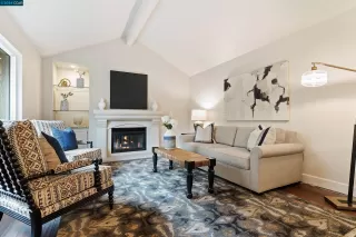 Photo #5: 41047430 Listing