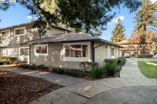 Photo #2: 41047431 Listing