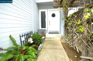 Photo #3: 41047491 Listing