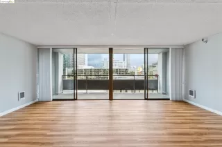 Photo #6: 41047492 Listing