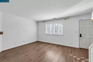 Photo #2: 41047527 Listing