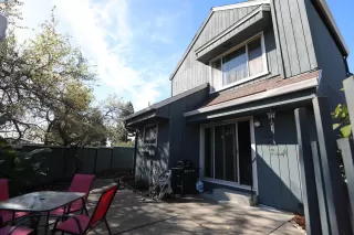 Photo #2: 41047625 Listing 