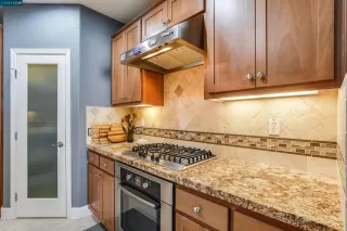 Photo #6: 41047673 Listing