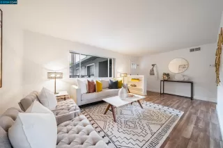 Photo #1: 41047789 Listing 