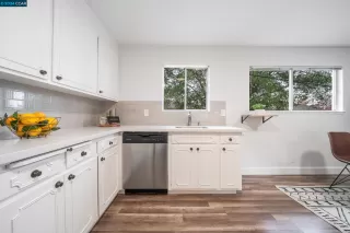 Photo #6: 41047789 Listing 