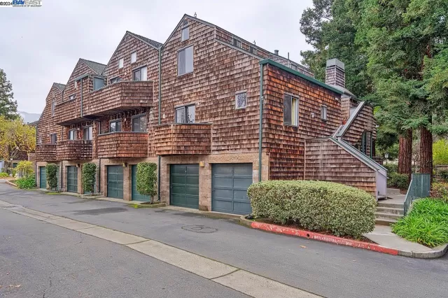 MLS: 41047793 Condo For Sale