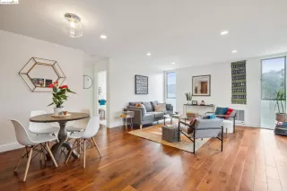 Photo #5: 41047876 Listing 