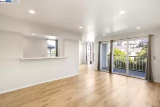 Photo #1: 41047912 Listing